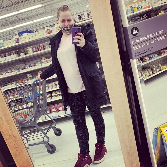 hslaunwhite
